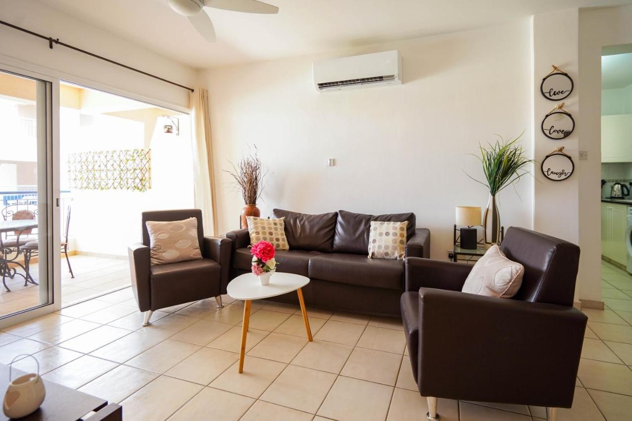 Apartmán Resitour - Regina Gardens Paphos Exteriér fotografie