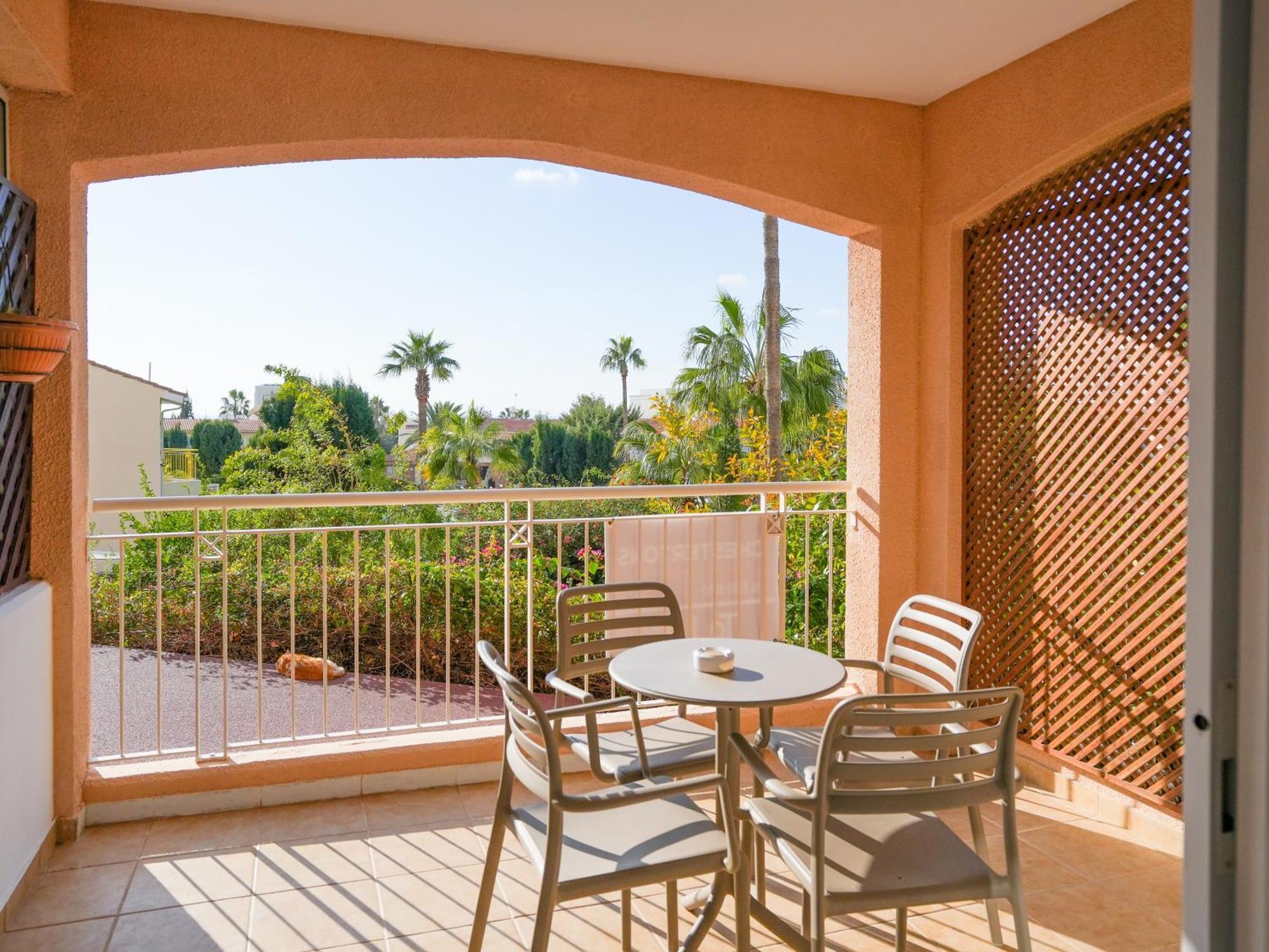 Apartmán Resitour - Regina Gardens Paphos Exteriér fotografie
